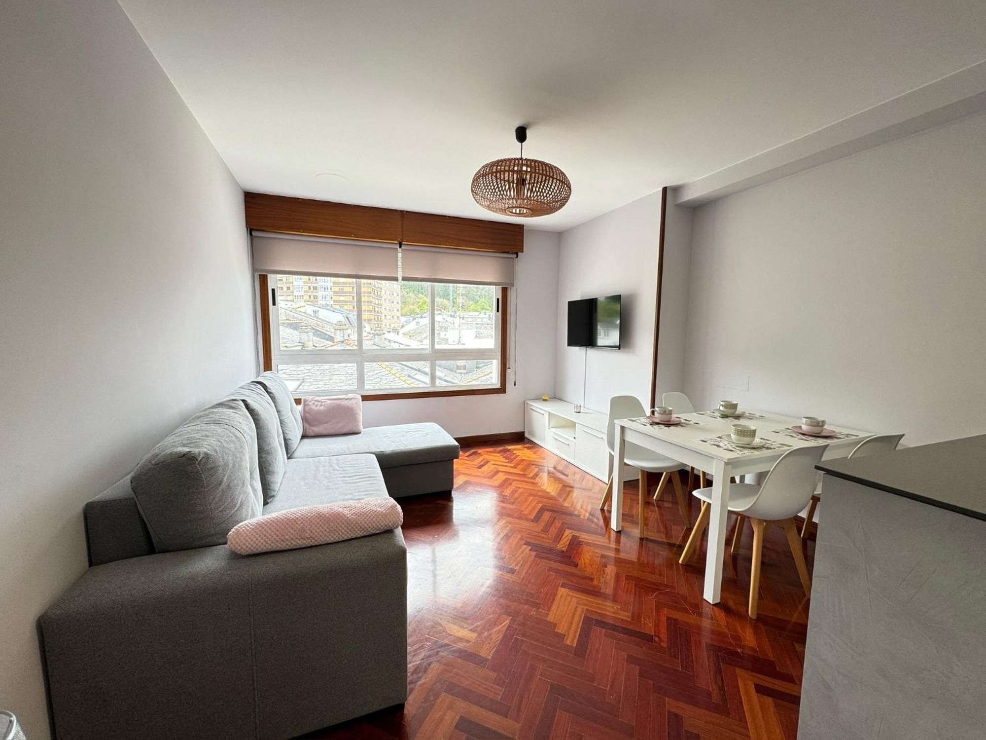 Apartamento A 5 Minutos Del Casco Historico Viveiro Buitenkant foto